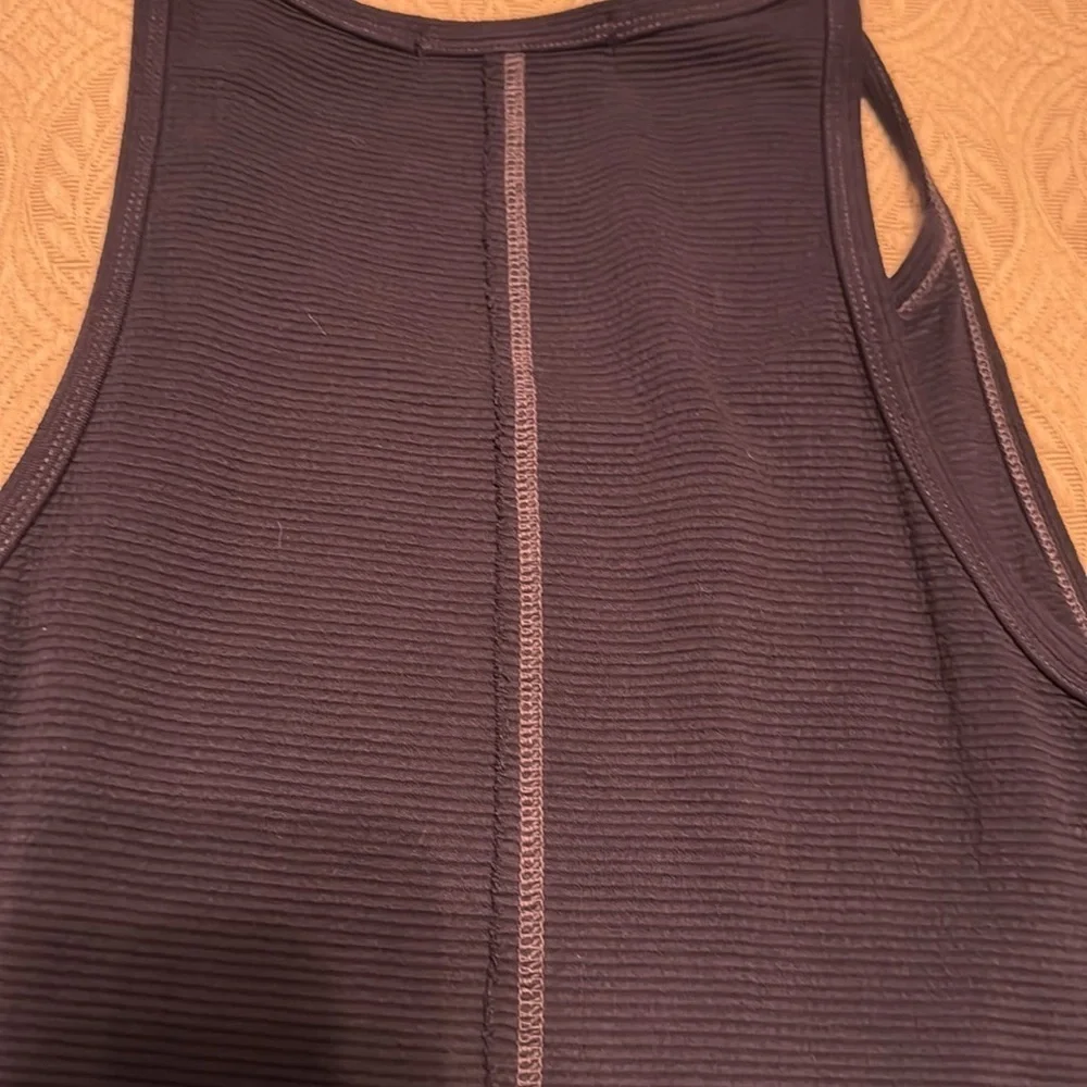 Red Haite Navy Blue Tank Top SZ M